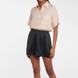 VINCE Vince. Pink Pocket Silk Blend Button Down Shirt in Pink Blush Sz. Med